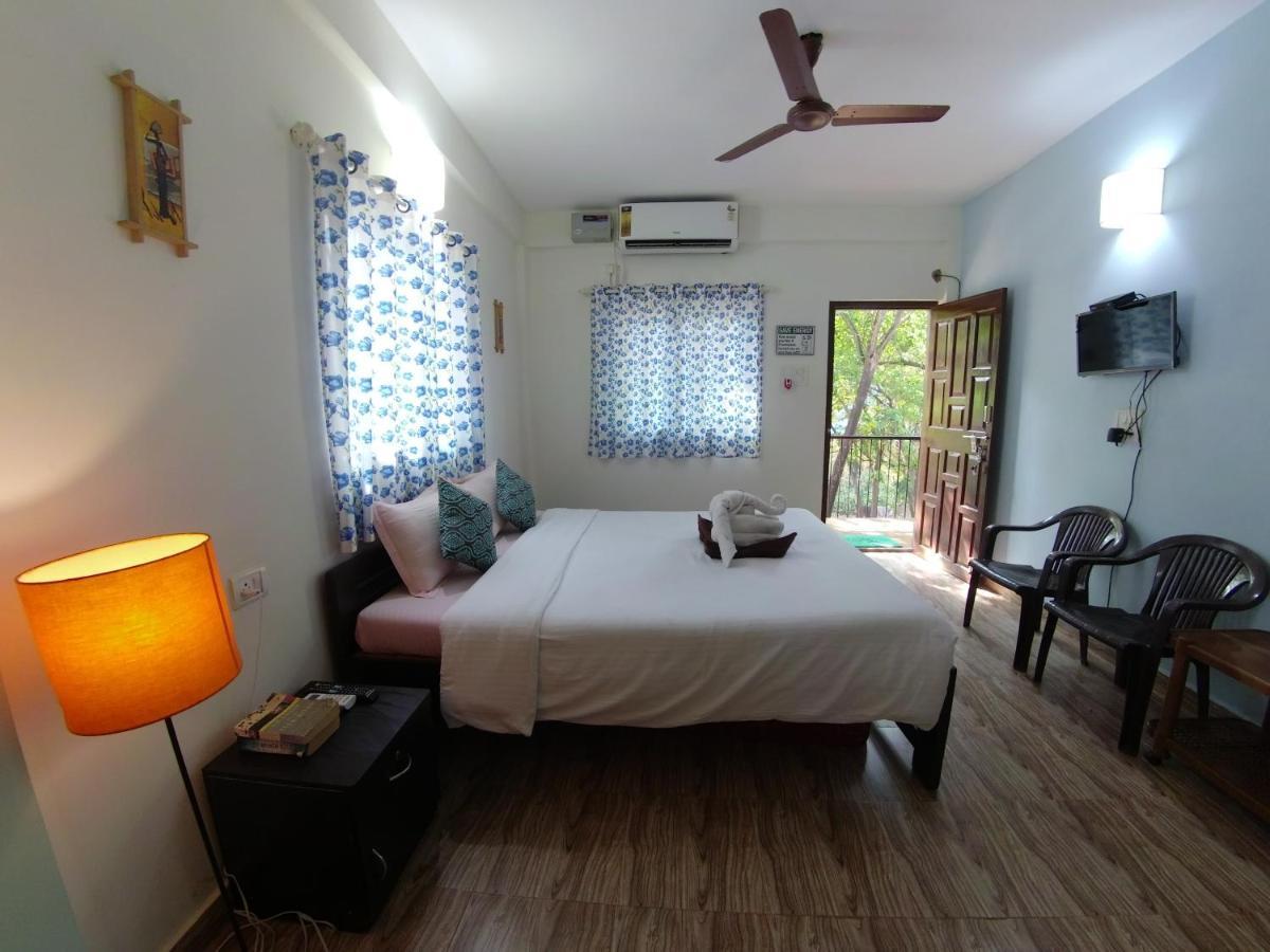 Spectrum Hub Beach Side Studio Apartment - Candolim - Goa Exterior photo